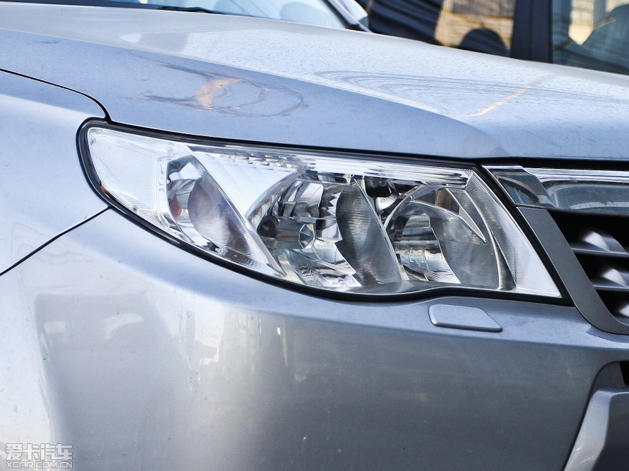 2012��ɭ���� ���� 2.5XS �ԄӺ��A��