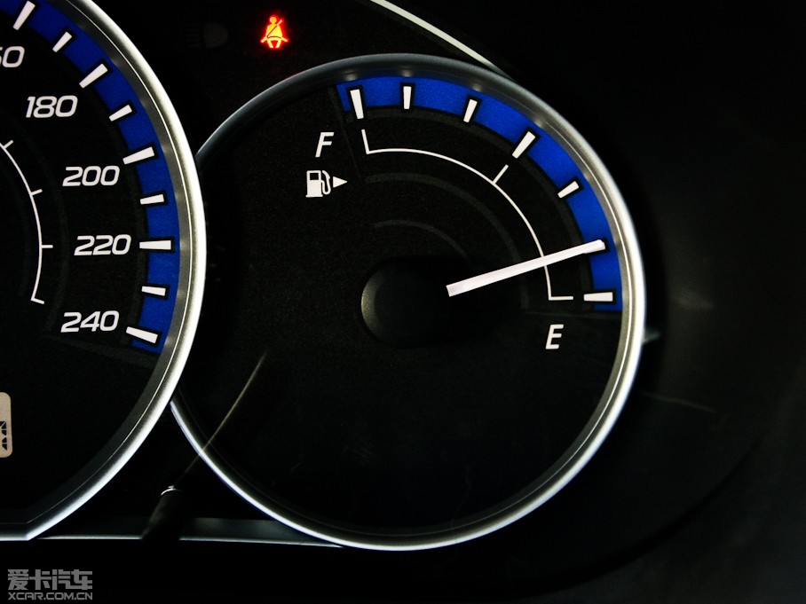 2012ɭ (jng) 2.5XS ԄӺA