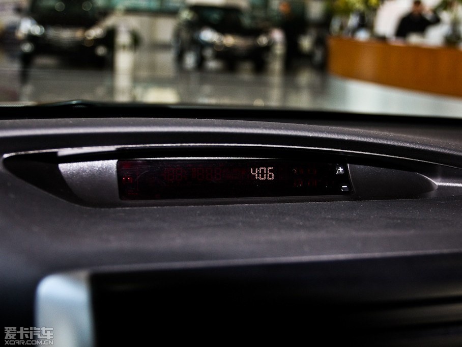 2012ɭ (jng) 2.5XS ԄӺA