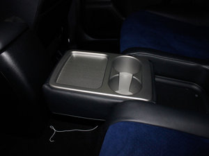 2012款经典 2.5T S-EDITION 自动豪华导航版 空间座椅