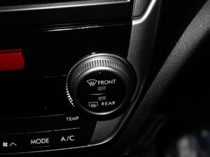 2012款经典 2.5T S-EDITION 自动豪华导航版 中控区