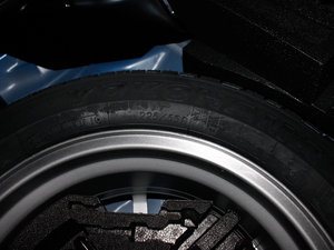 2012款经典 2.5T S-EDITION 自动豪华导航版 其它