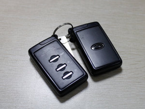 2012款经典 2.5T S-EDITION 自动豪华导航版 其它