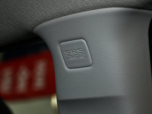 2012款经典 2.5XS 自动豪华版 空间座椅