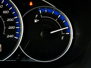 2012 2.5XS ԄӺA п؅^