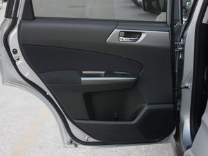 2012 2.5XT ԄӺA g