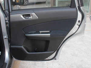 2012 2.5XT ԄӺA g