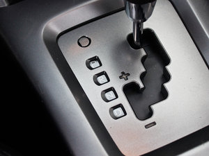 2012(jng) 2.5XT Ԅ(dng)A(do) п؅^(q)