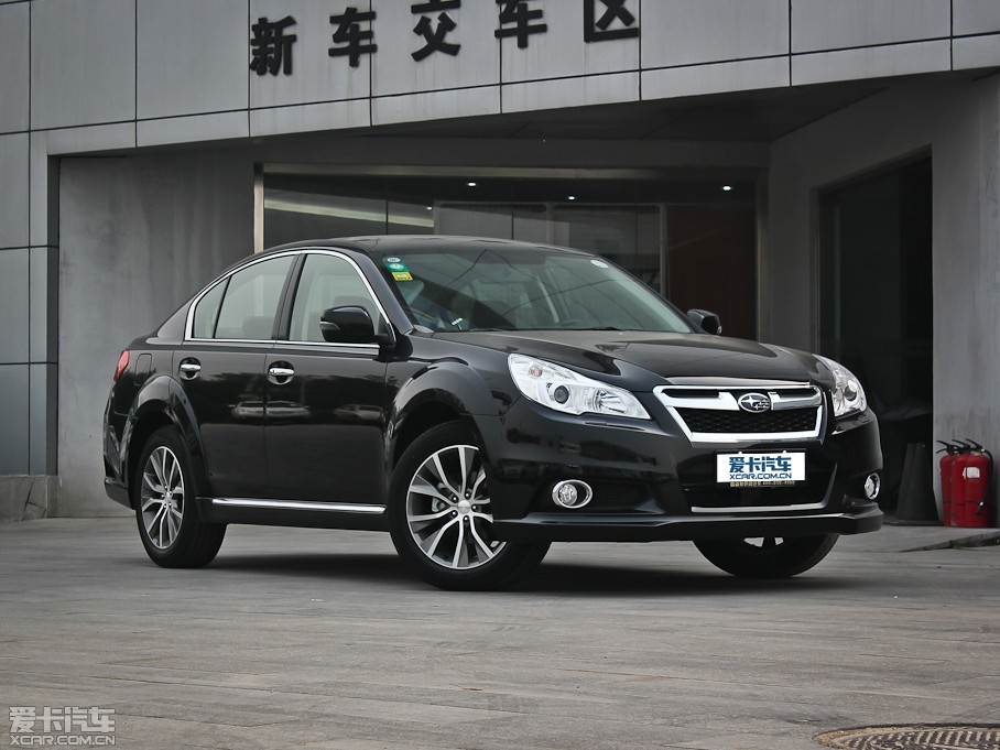 2013{ 2.5i-X A