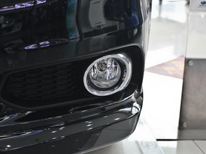 2013款2.5i-X 精英版 前雾灯