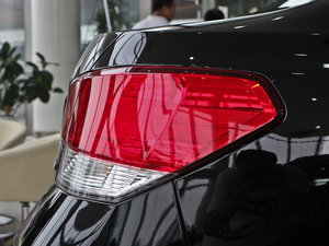 20132.5i-X Ӣ (x)(ji)^