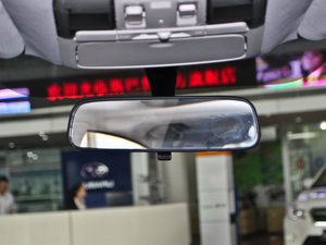 2013款2.5i-X 精英版 车内后视镜