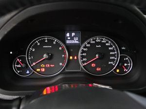 2013款2.5i-X 精英版 仪表
