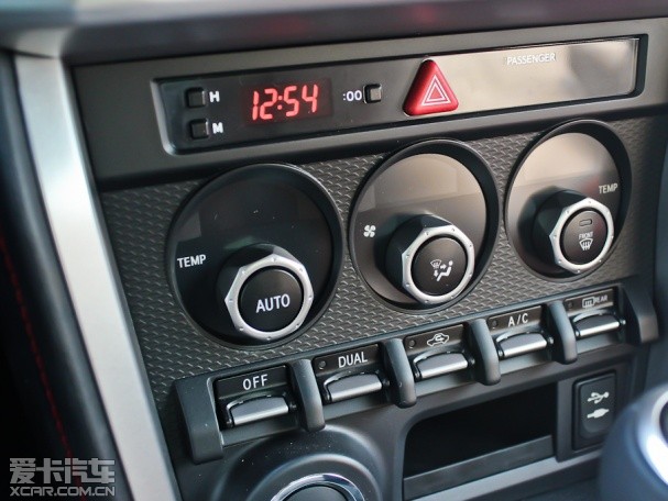 斯巴魯2013款斯巴魯BRZ