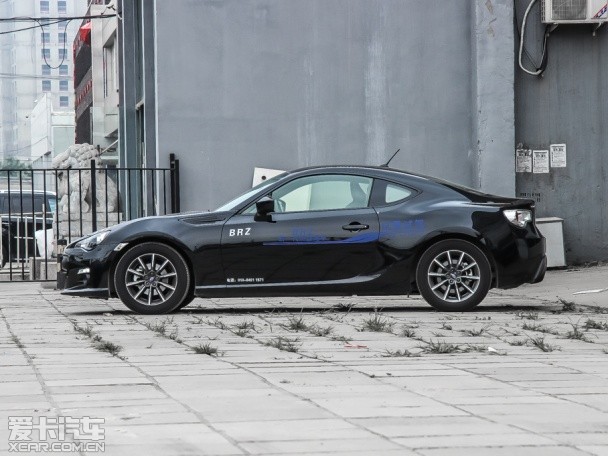 斯巴魯2013款斯巴魯BRZ