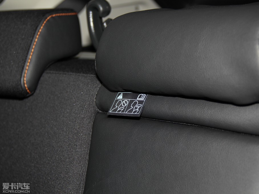 2014˹XV 2.0i m