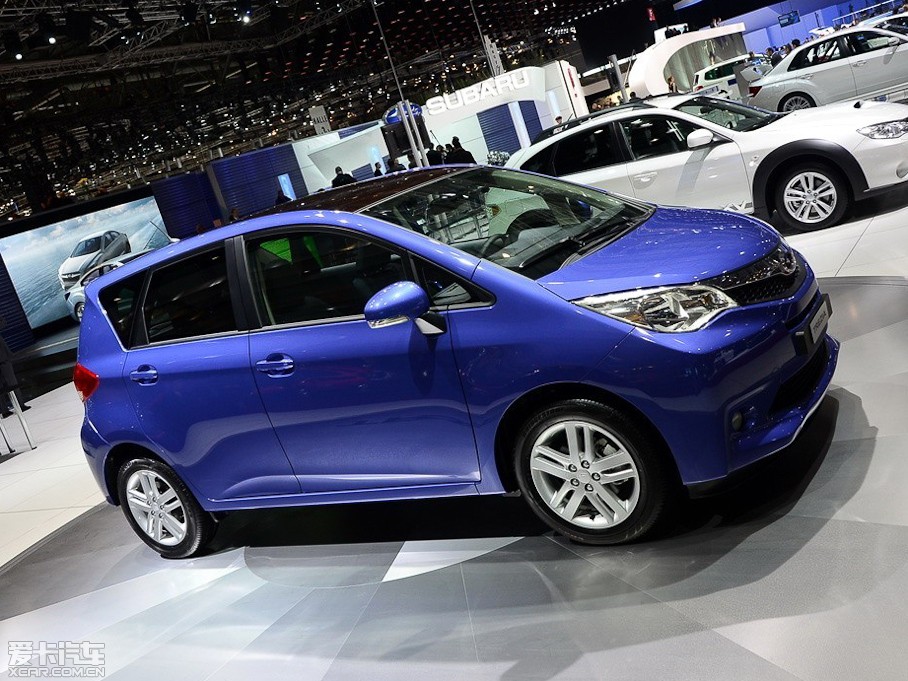 2011��Trezia ������