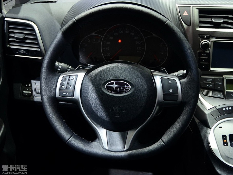 2011��Trezia ������