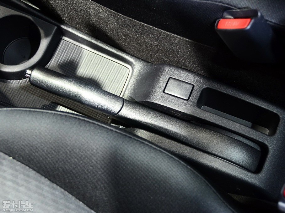 2011��Trezia ������