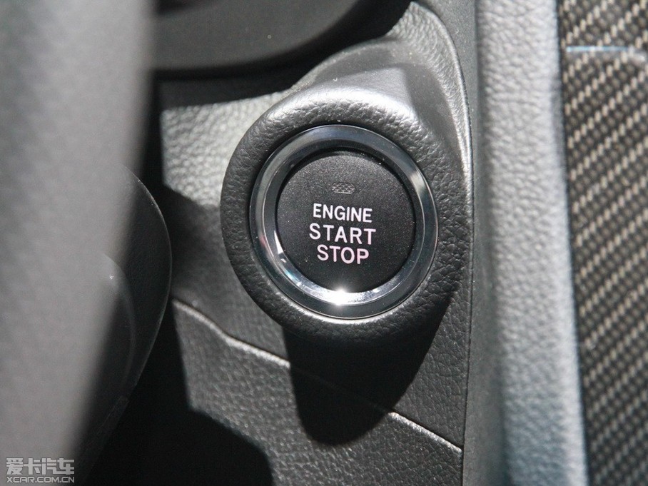 2014��˹����WRX STI