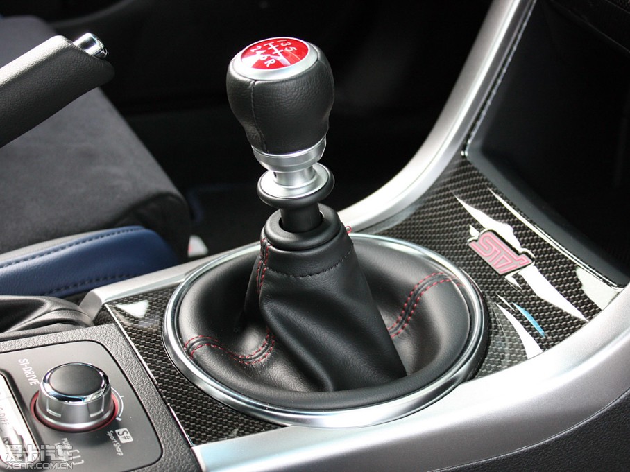 2014��˹����WRX STI