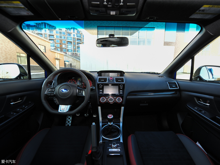 2014��˹����WRX STI