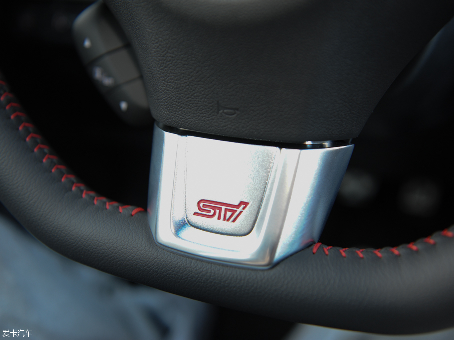 2014��˹����WRX STI