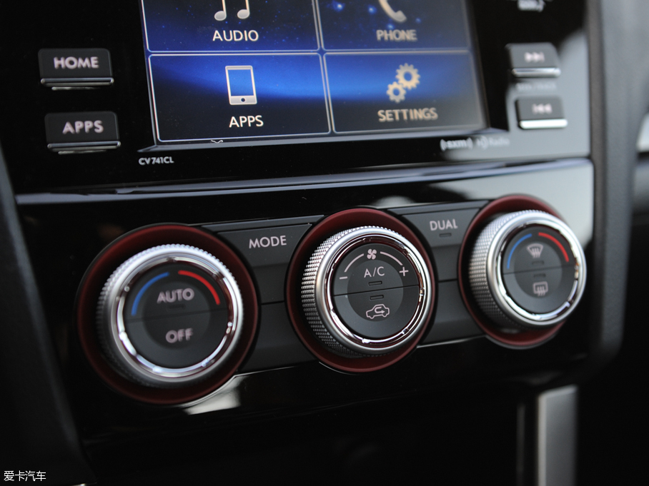 2014��˹����WRX STI