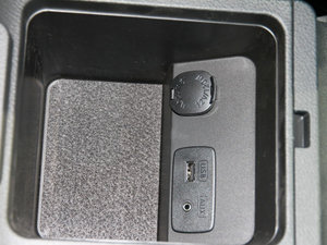 2014��STI ���g����