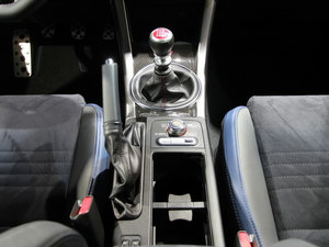 2014��STI �п؅^(q��)