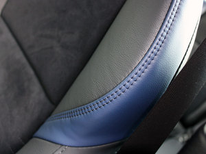 2014��STI ���g����