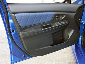 2014��STI ���g����