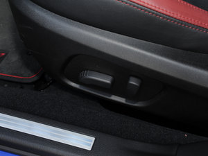 2014��STI ���g����