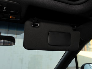 2014��STI ���g����