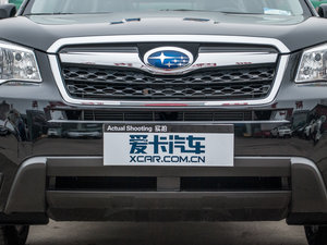2014款2.5i 精英导航版 中网