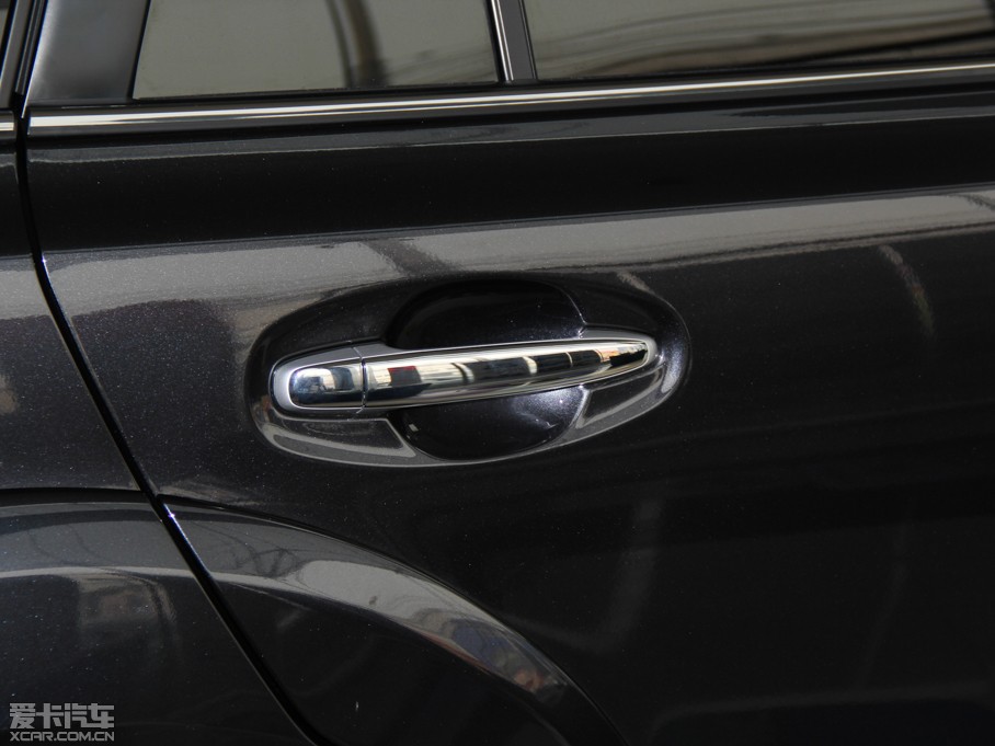 2014����� 2.5i �����\�Ӱ�