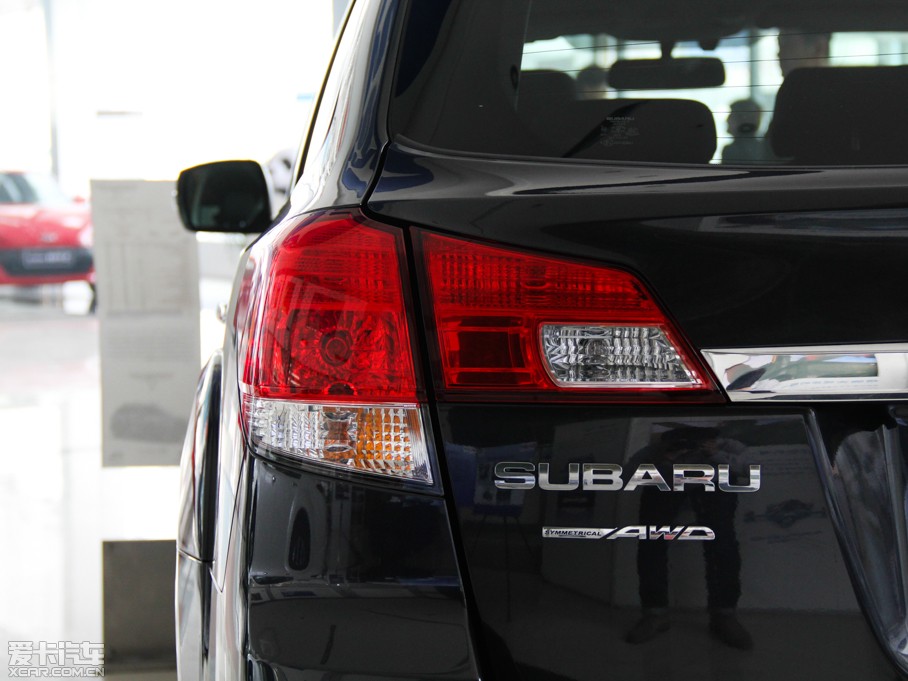 2014����� 2.5i �����\�Ӱ�