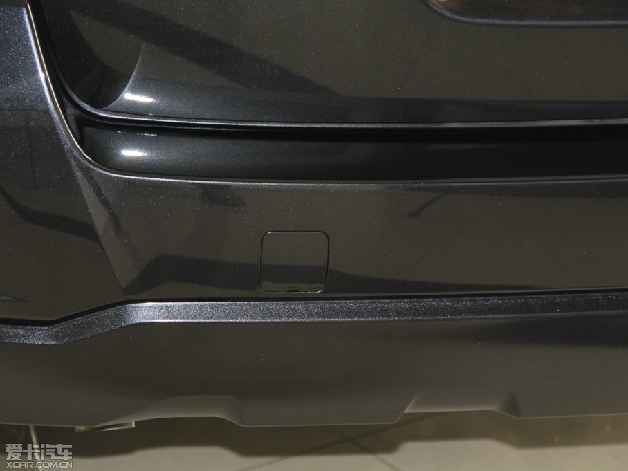 2014����� 2.5i �����\�Ӱ�