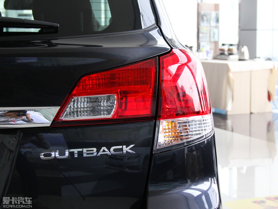 2014����� 2.5i �����\�Ӱ�