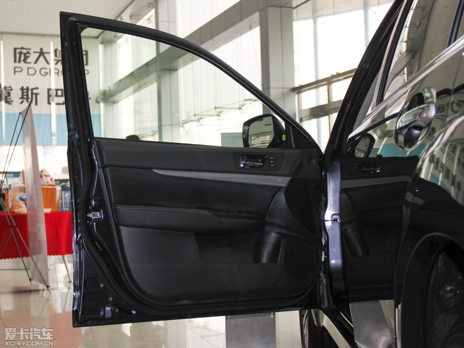 2014����� 2.5i �����\�Ӱ�