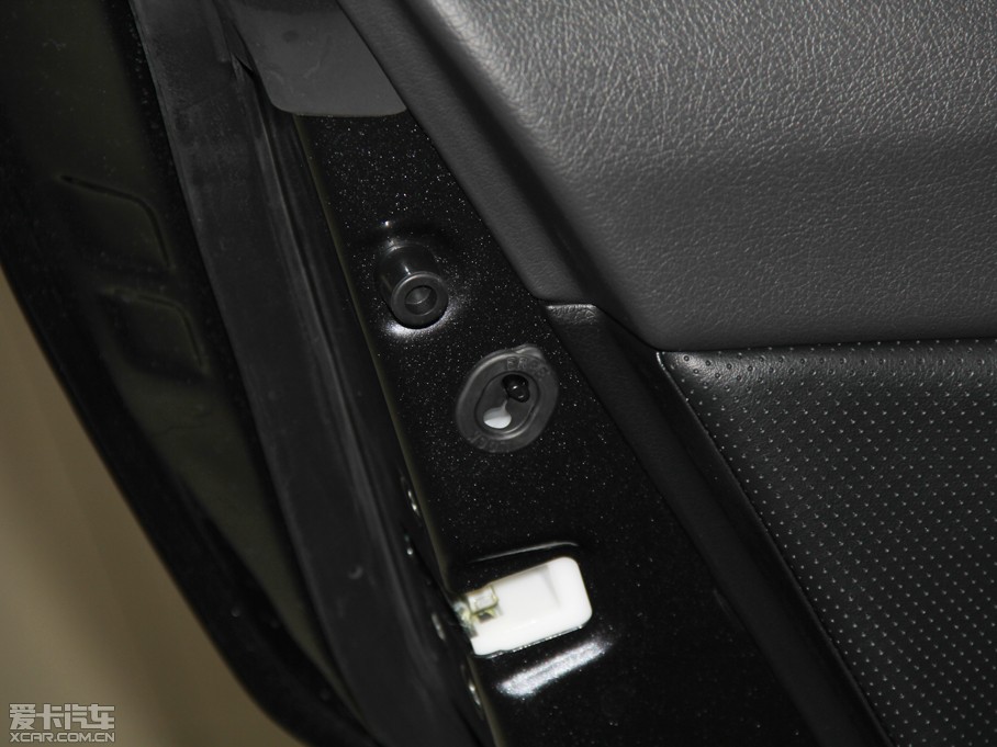 2014����� 2.5i �����\�Ӱ�