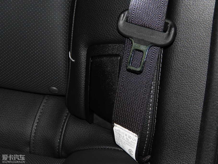 2014����� 2.5i �����\�Ӱ�