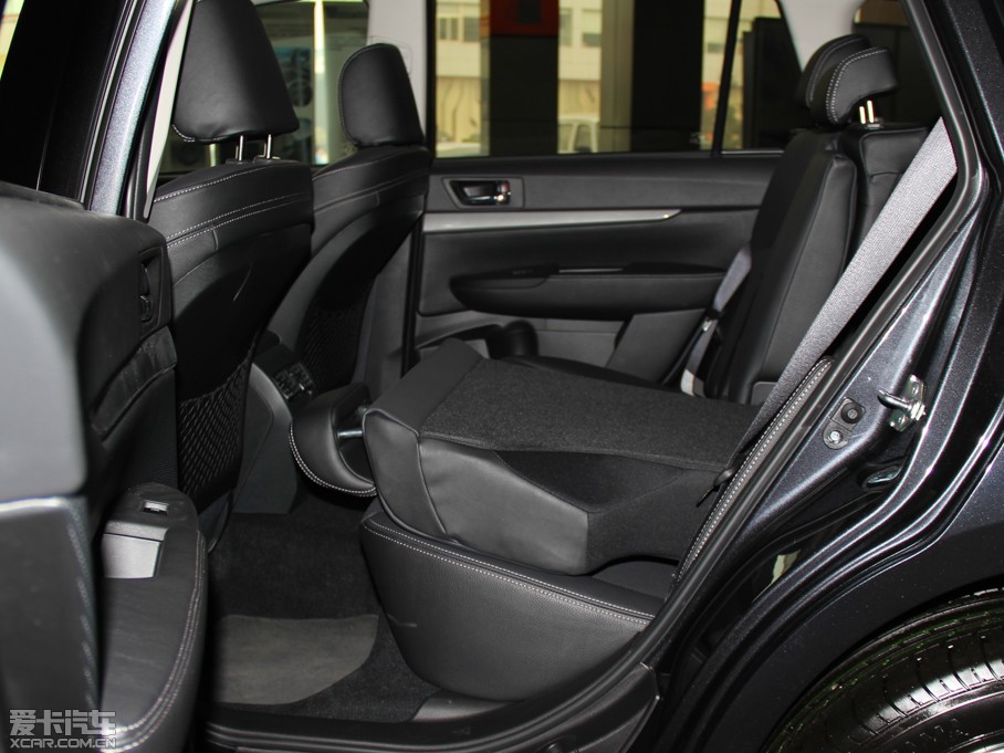 2014����� 2.5i �����\�Ӱ�