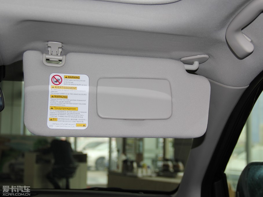 2014����� 2.5i �����\�Ӱ�