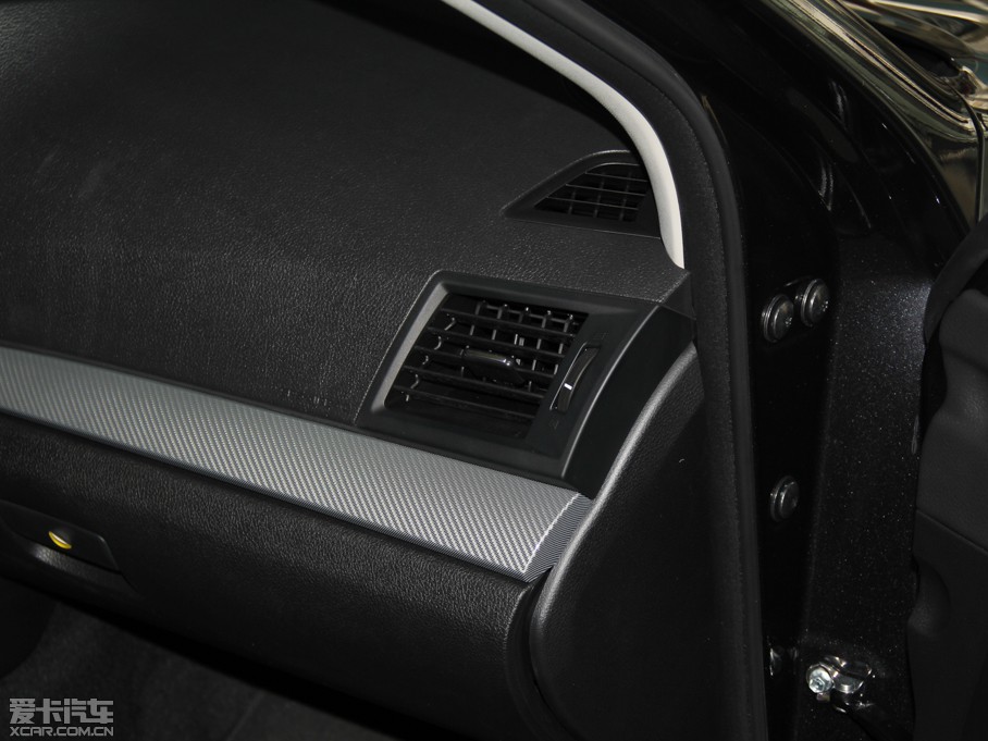 2014����� 2.5i �����\�Ӱ�