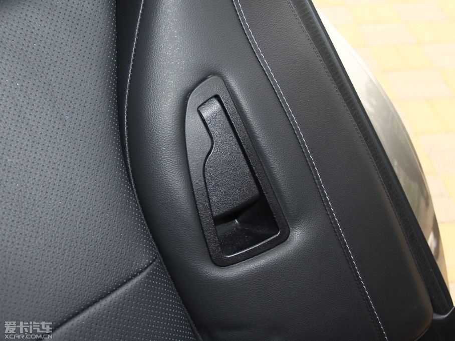 2015����� 2.5i ���A��(d��o)����