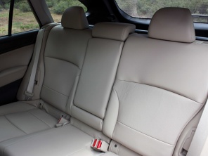 斯巴魯2015款傲虎