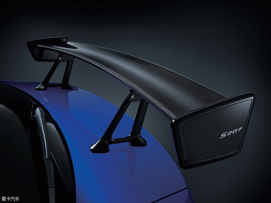 2016��˹����WRX STi S207