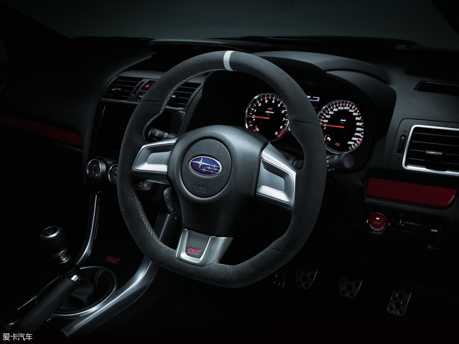 2016��˹����WRX STi S207