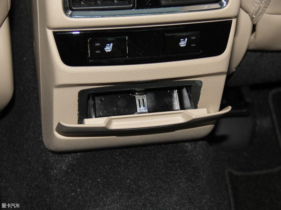 斯巴魯2016款力獅